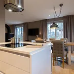 Haushaelfte Dorfremise Feriehus Böhl