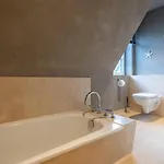 Haushaelfte Dorfremise Feriehus