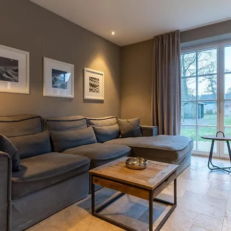 Nyaraló Haushaelfte Dorfremise Sankt Peter-Ording