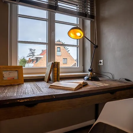 Haushaelfte Dorfremise *