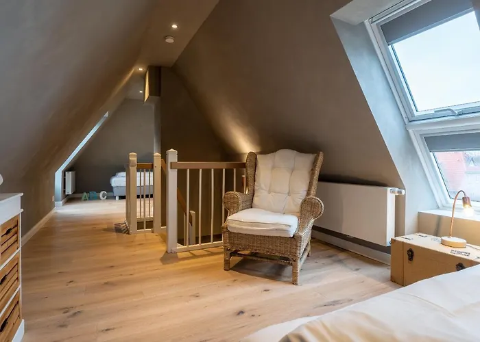 Haushaelfte Dorfremise Vakantiehuis *