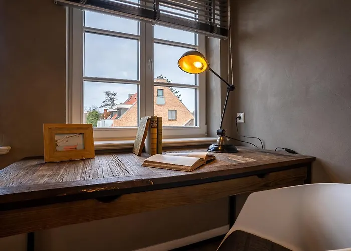 Haushaelfte Dorfremise *